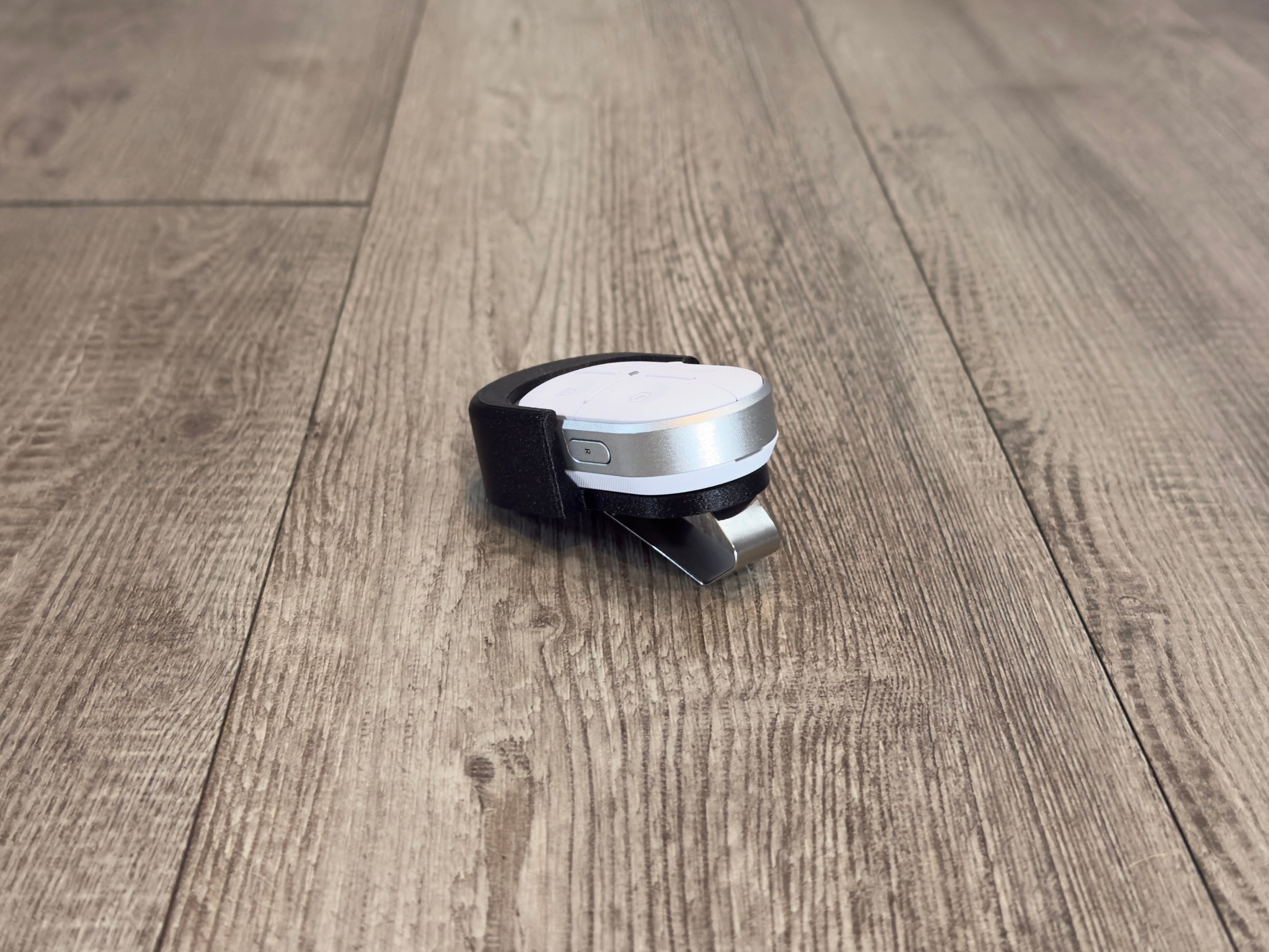 Ubiquiti Remote Control KeyFob Visor Clip