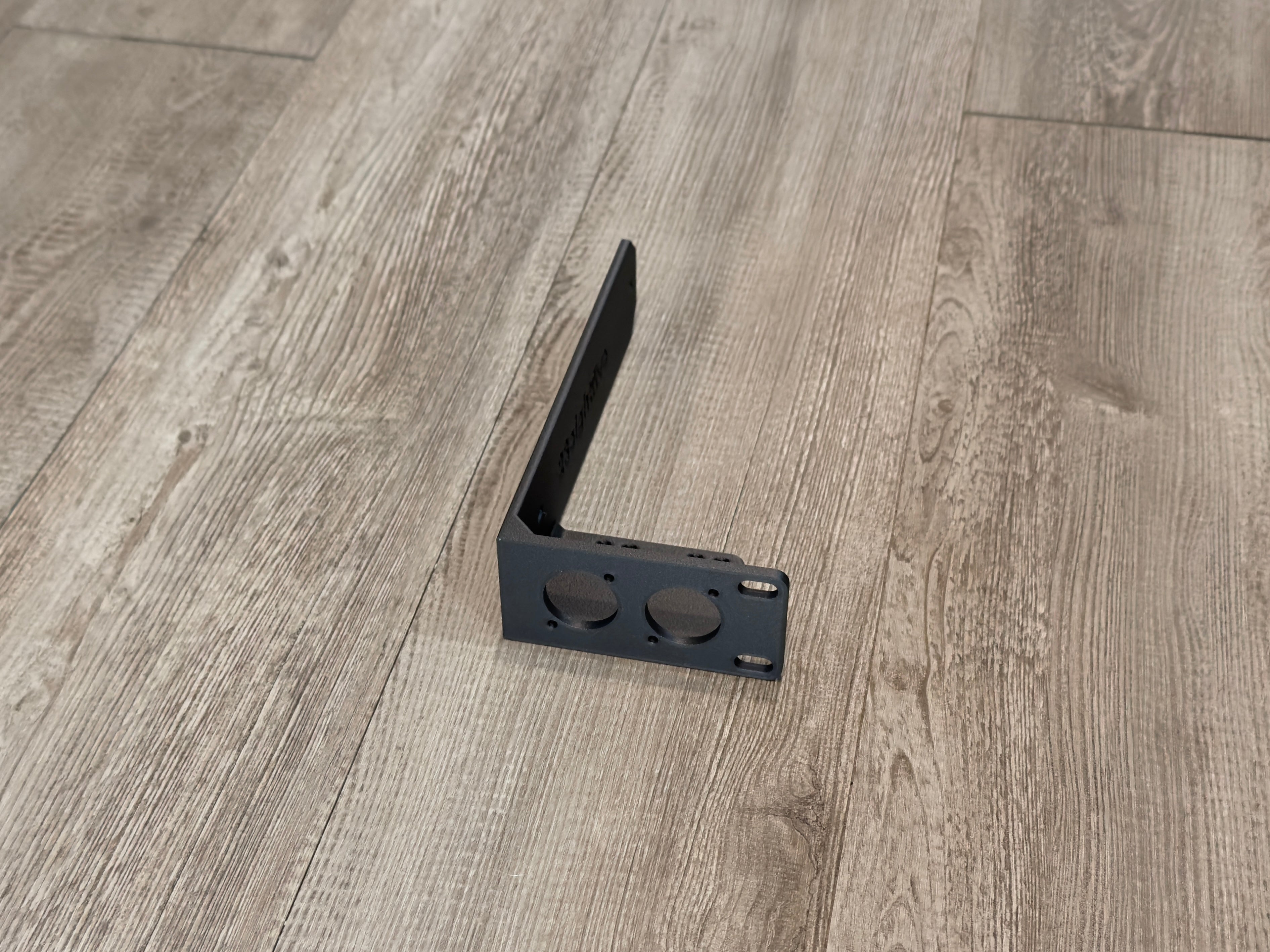 Shure FP410 Right Rack Ear With 2 D-Type 1U Rack Mount