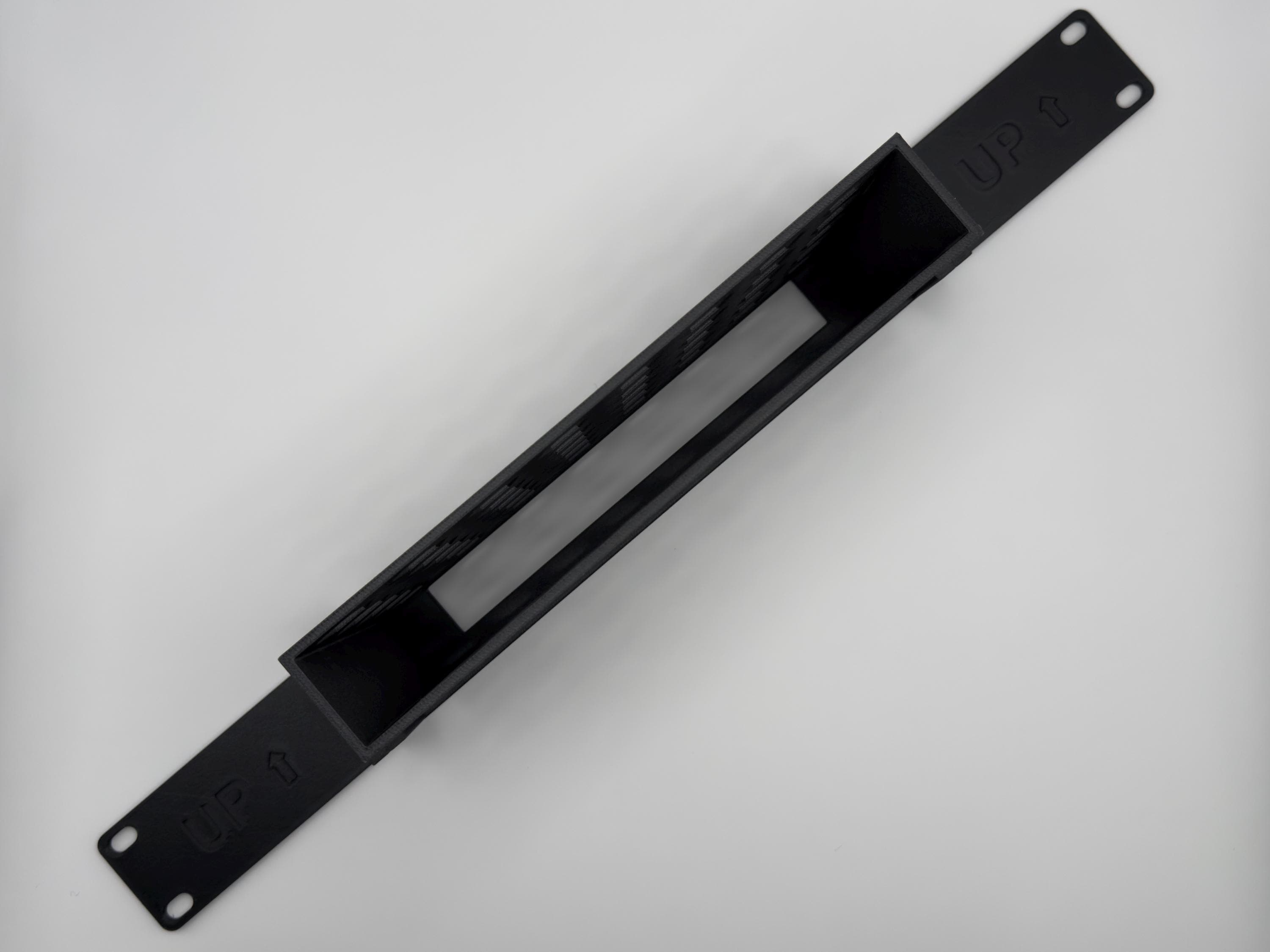 Ubiquiti Unifi Cloud Gateway Fiber 1U Carbon Fiber Infused Rack Mount UCG-Fiber