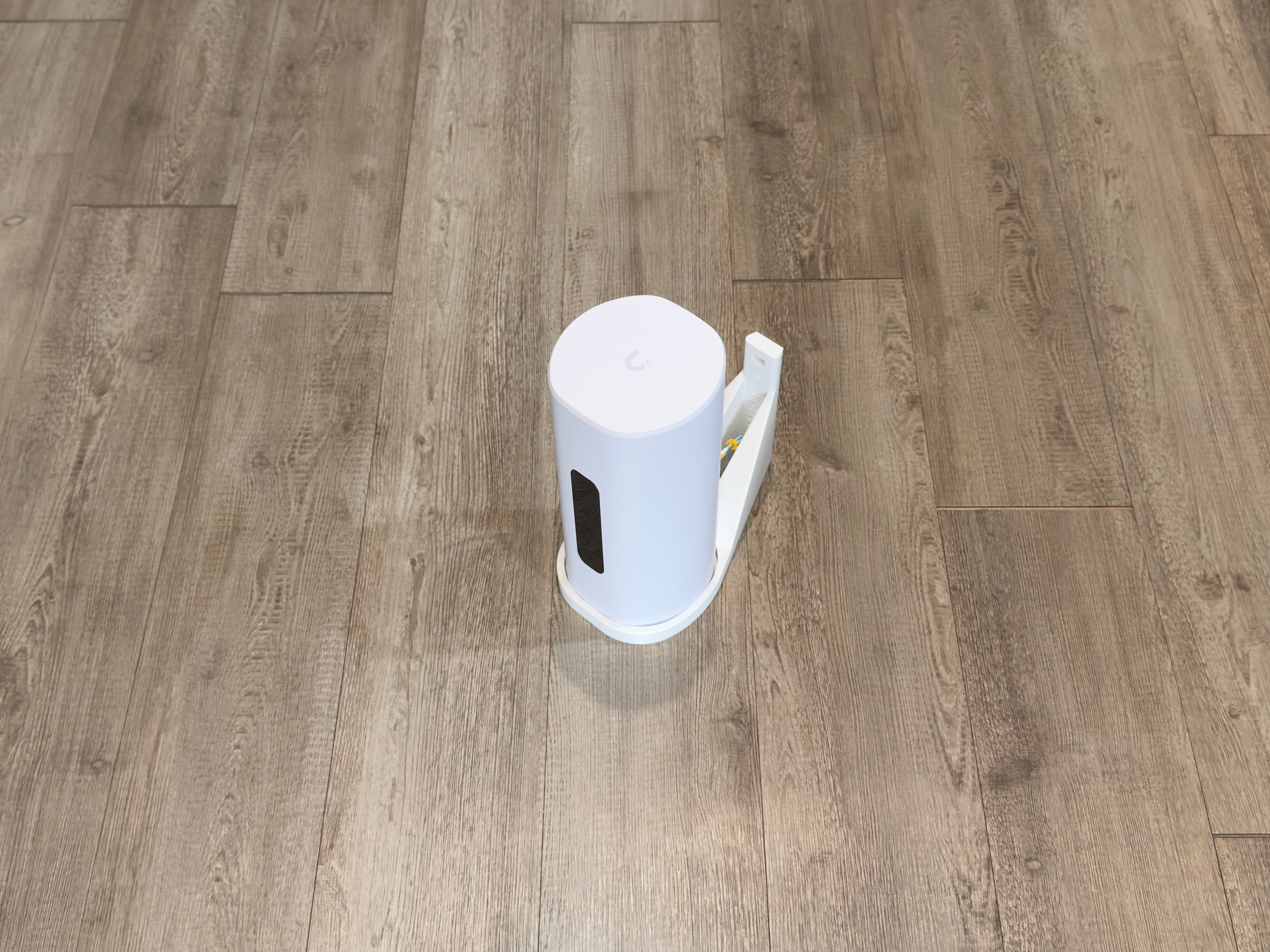 Ubiquiti Dream Router 5G Max Wall Mount Glass Fiber Infused UDR-5G-Max