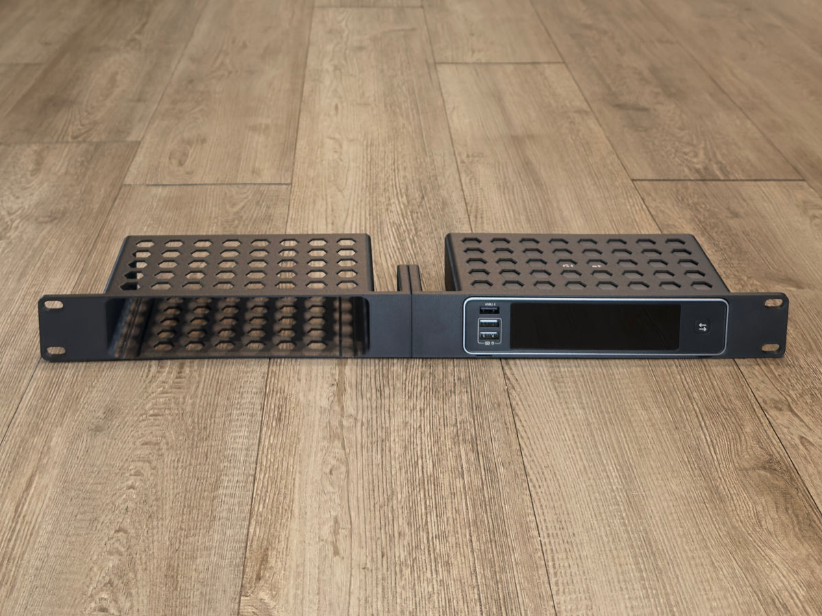 GL.iNET Comet X Dual 1U Rack Mount Carbon Fiber (gl-rm4pe)