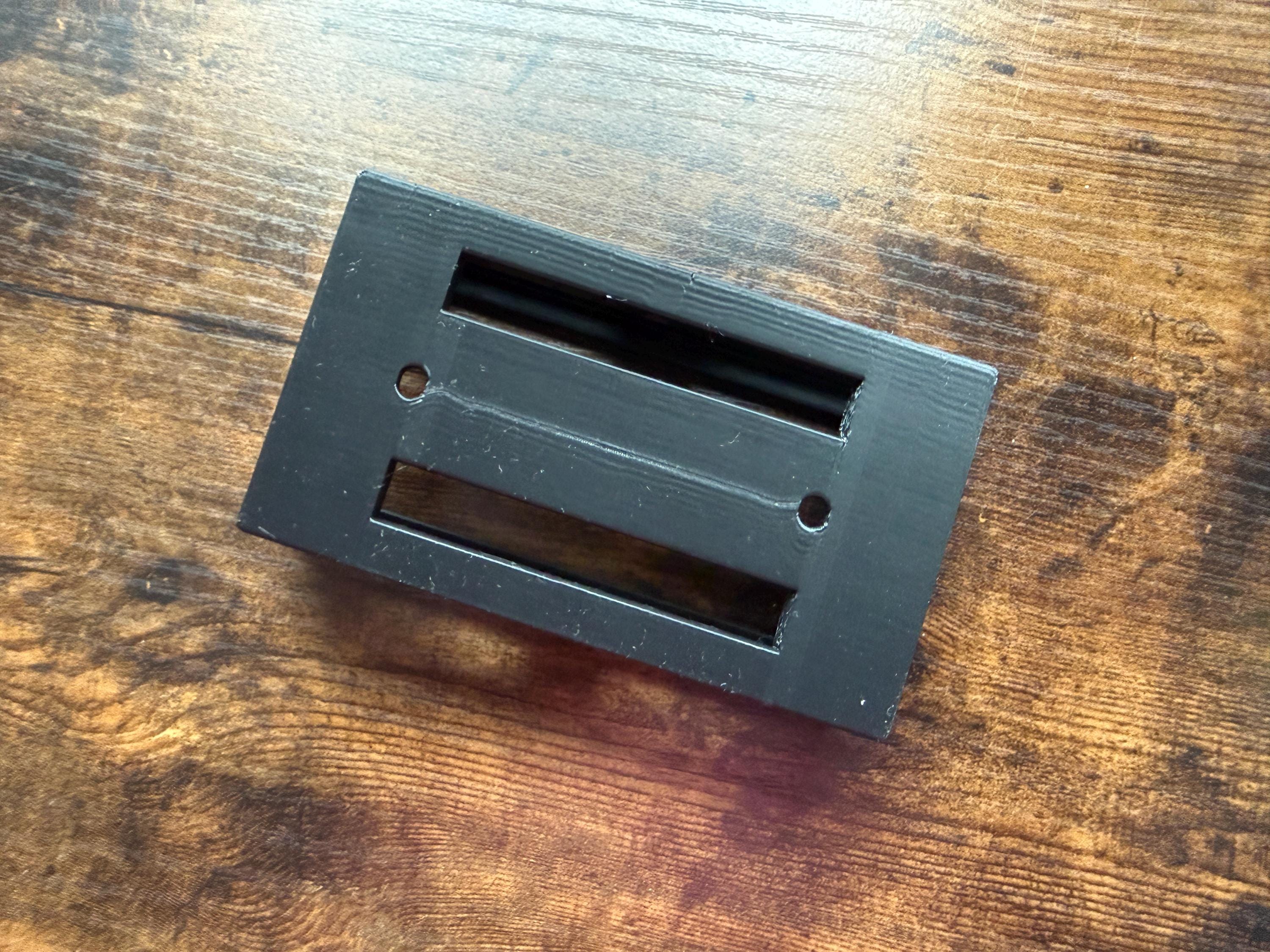 Ubiquiti 10GE Network Adapter Mounting Bracket (uacc-adapter-RJ45-usbc-10ge)