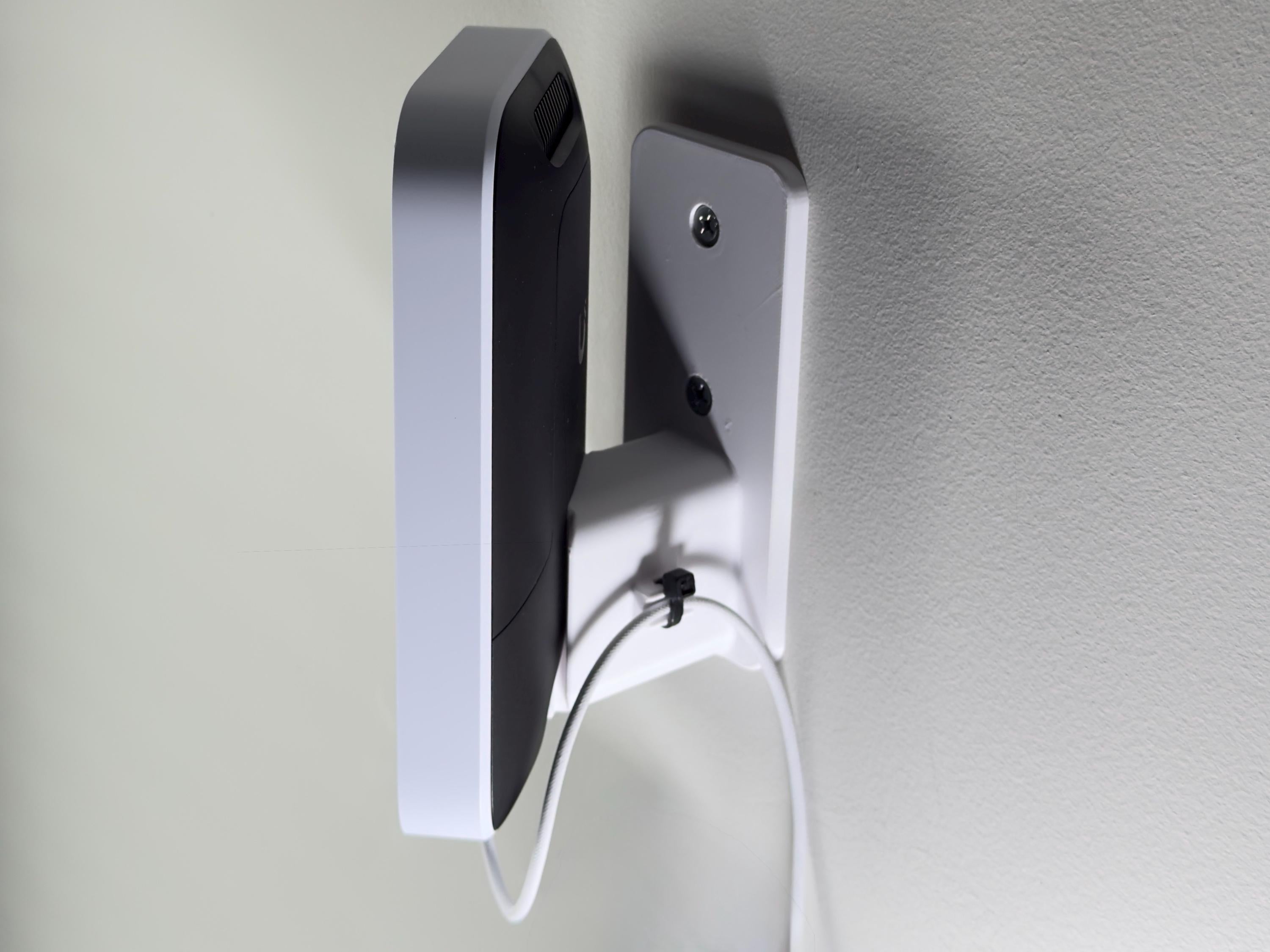 Ubiquiti Unifi 5G Max U5G-Max 45 Degree Wall Mount Bracket With Cable Management