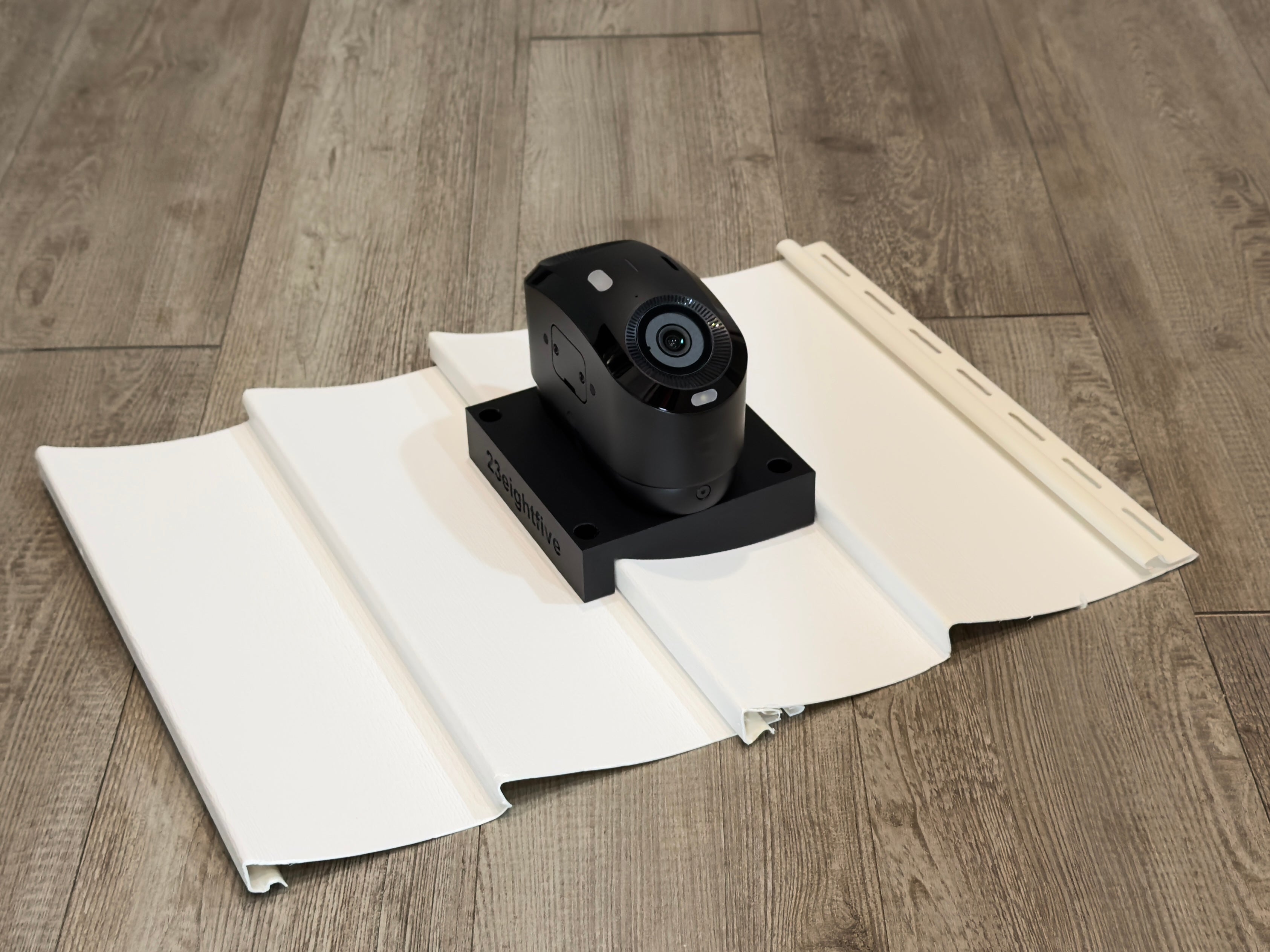 Ubiquiti G6 180 Vinyl Siding Mount Double 4 inch Dutch lap (UVC-G6-180-H-D4DL)
