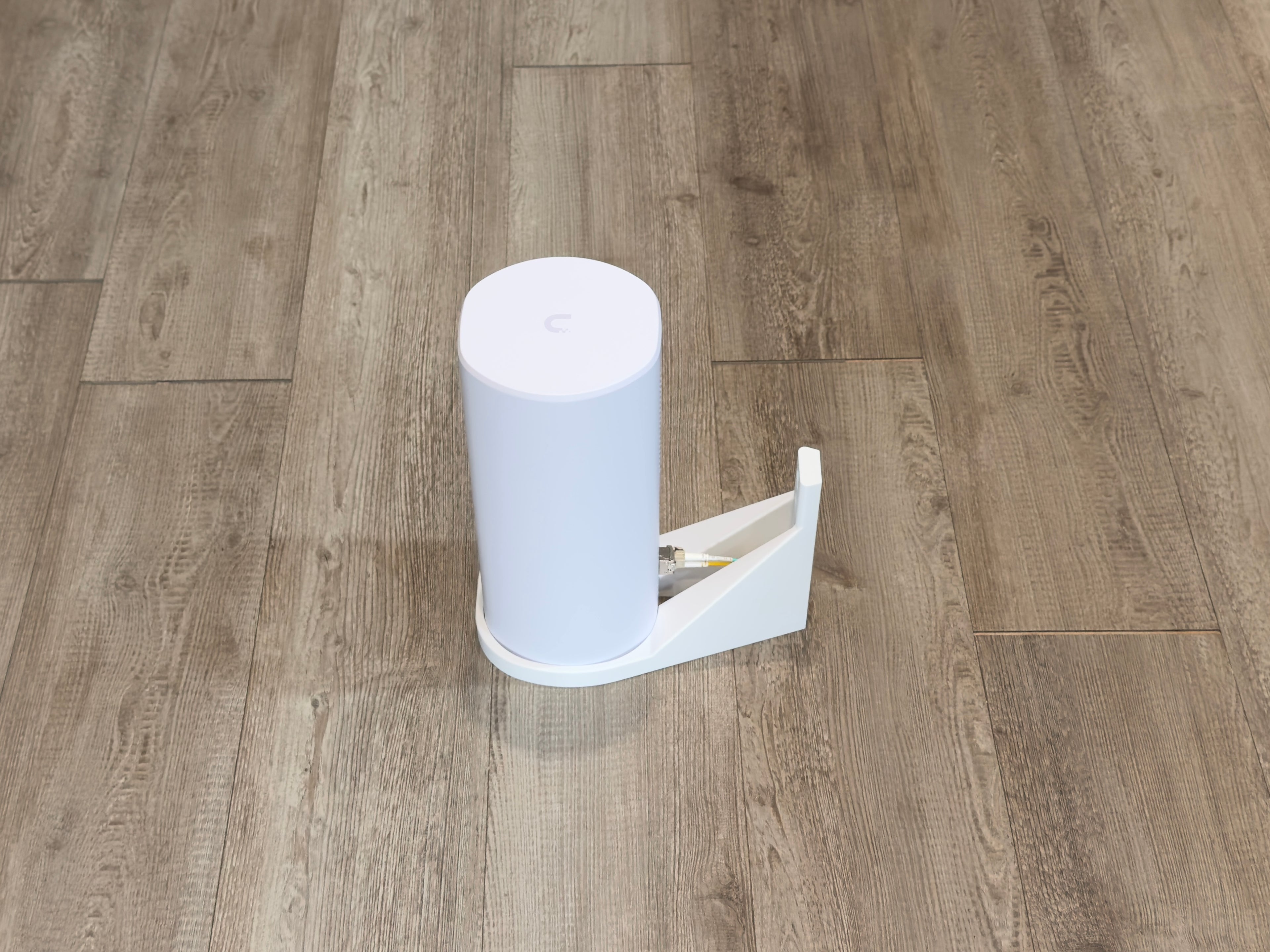 Ubiquiti Dream Router 5G Max Wall Mount Glass Fiber Infused UDR-5G-Max