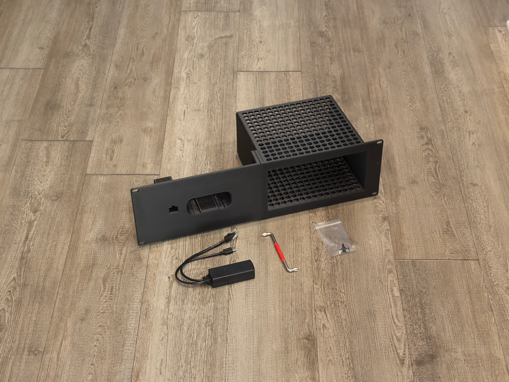 Mac Studio GL.iNet Comet Pro KVM 3U Rack Mount