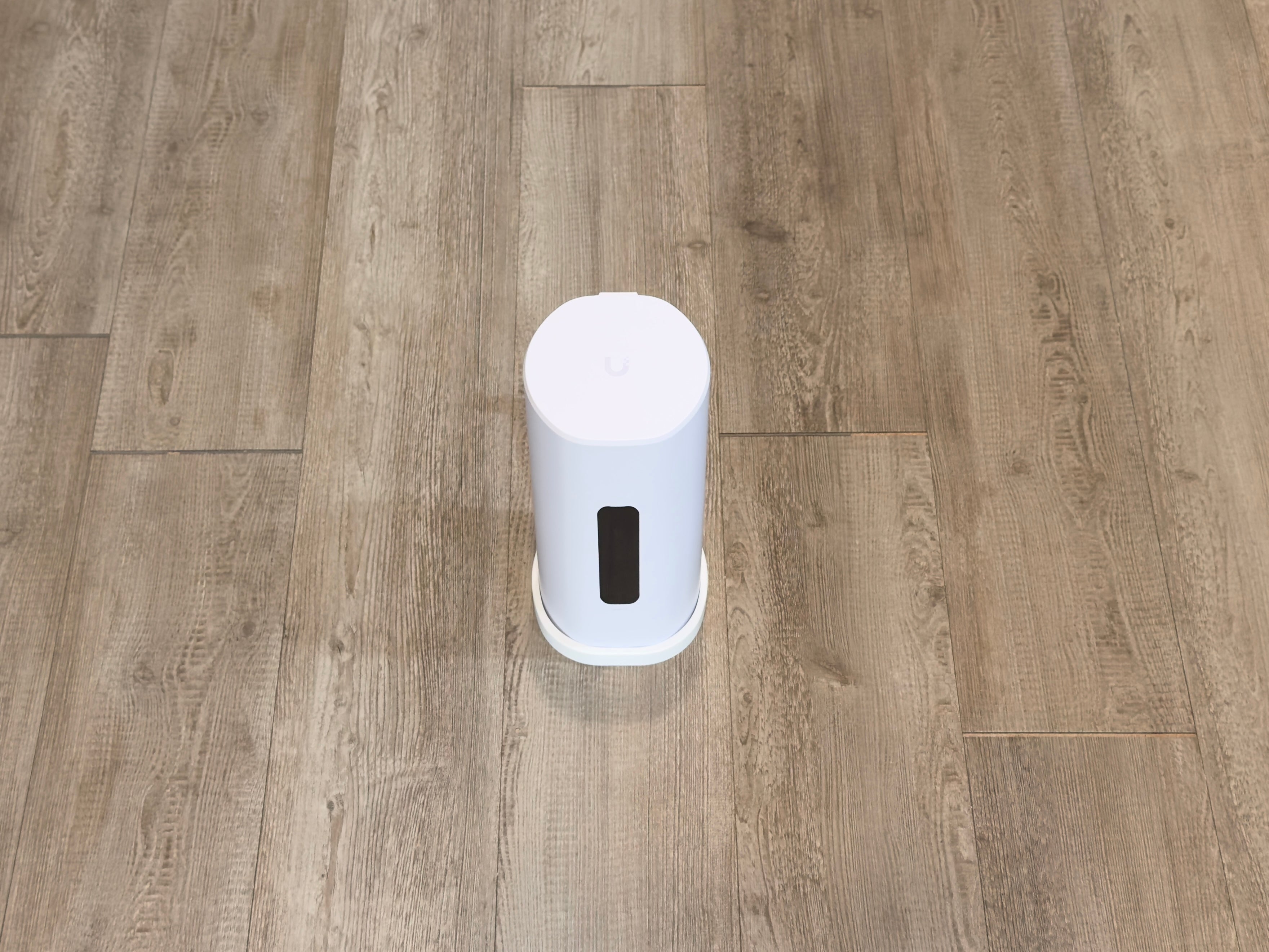 Ubiquiti Dream Router 5G Max Wall Mount Glass Fiber Infused UDR-5G-Max