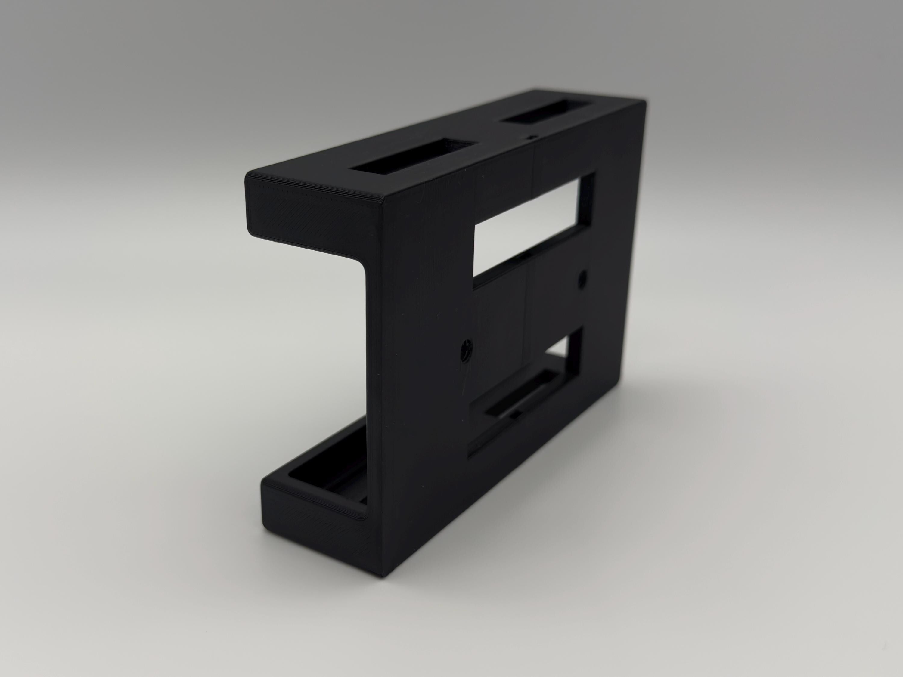 Sonnet Solo10G Thunderbolt Adapter Mounting Bracket (solo10g-sfp-t3 solo10g-tb3)