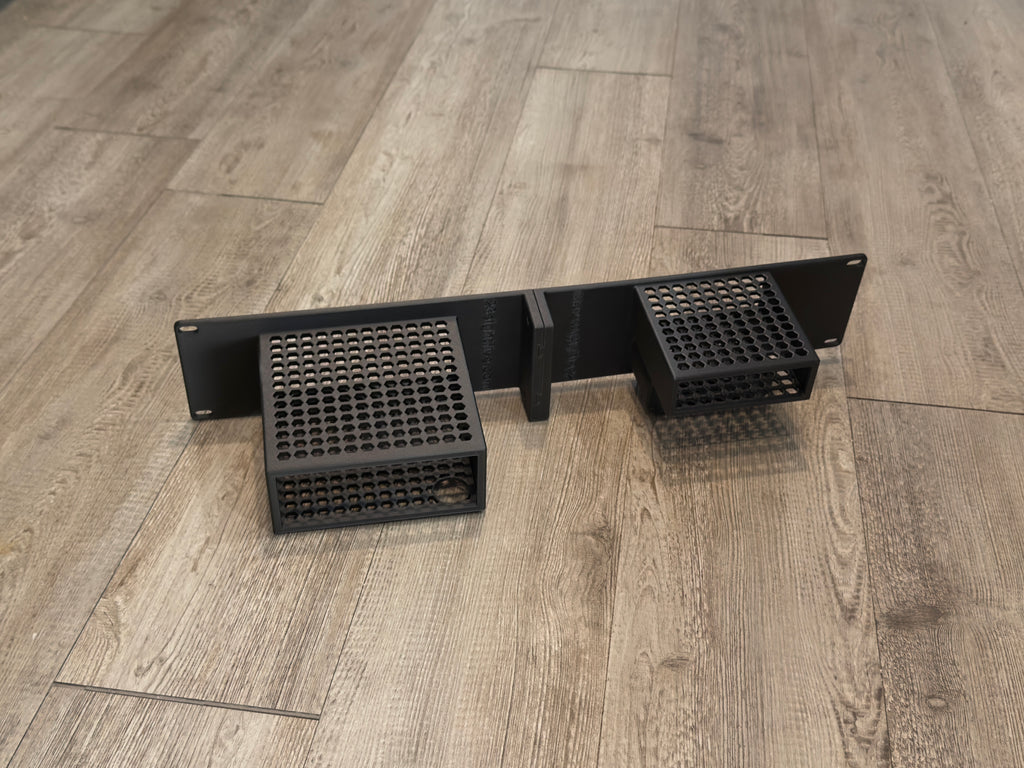 Apple M4 Mac Mini, Apple TV 4K & Comet Pro Carbon Fiber 2U Rack Mount