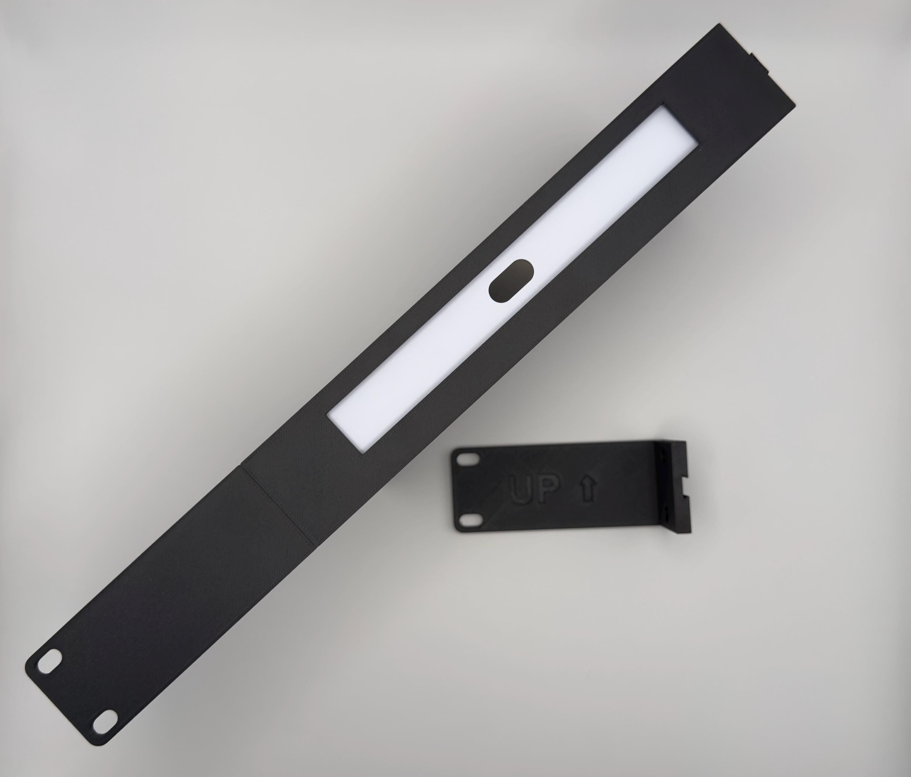 Ubiquiti Unifi Cloud Gateway Fiber 1U Carbon Fiber Infused Rack Mount UCG-Fiber