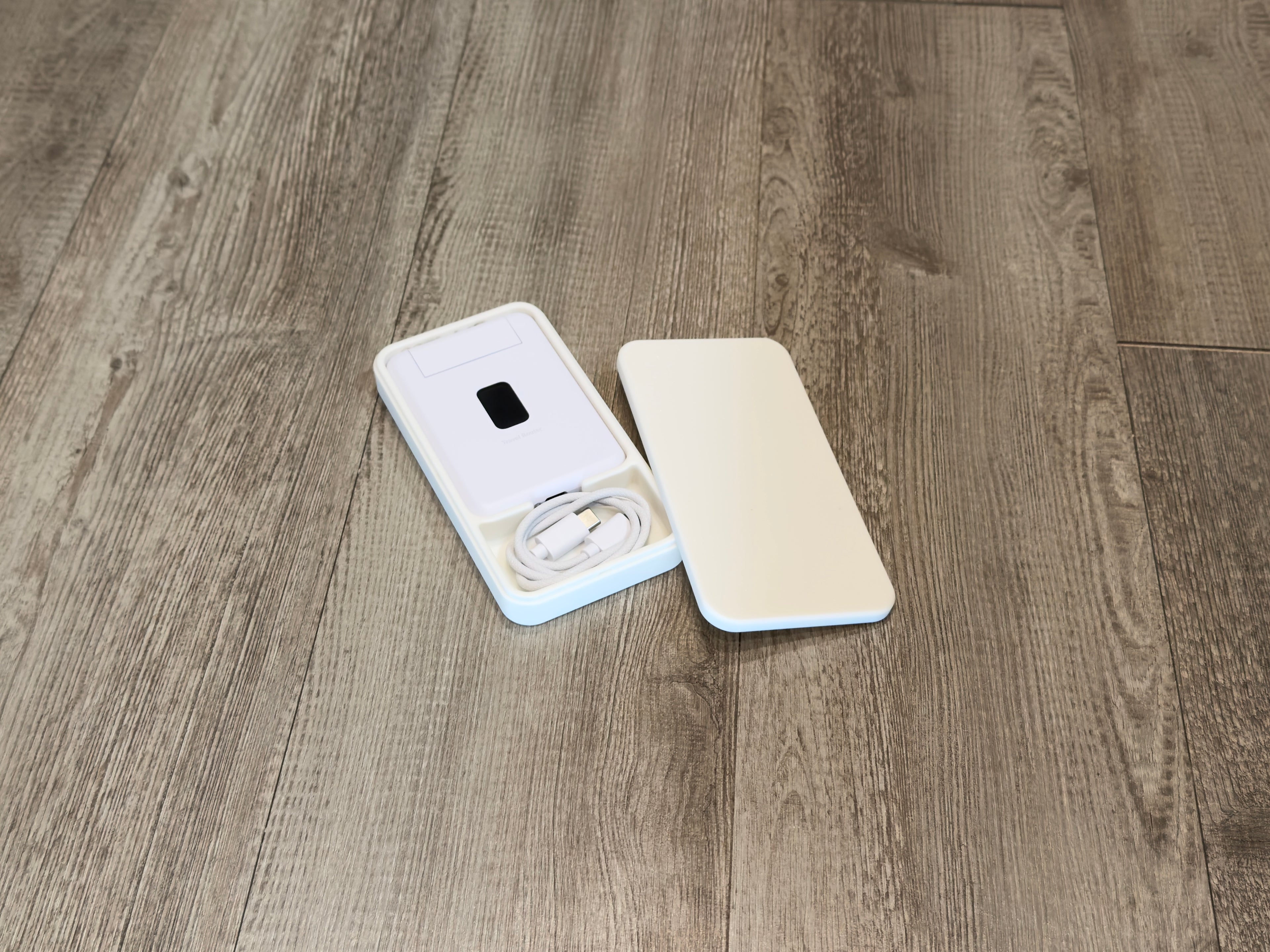 Ubiquiti UniFi Travel Router Travel Case (UTR)