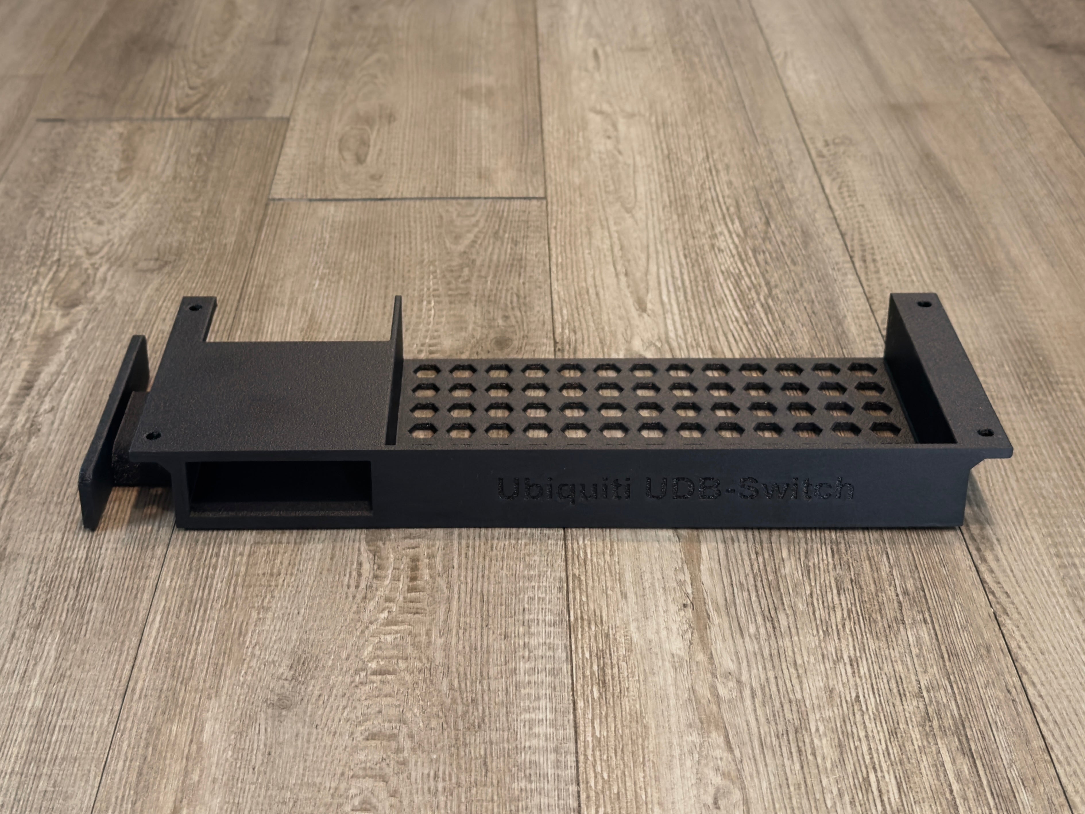 Ubiquiti Device Bridge Switch Under Desk and Wall Mount (UDB-Switch)