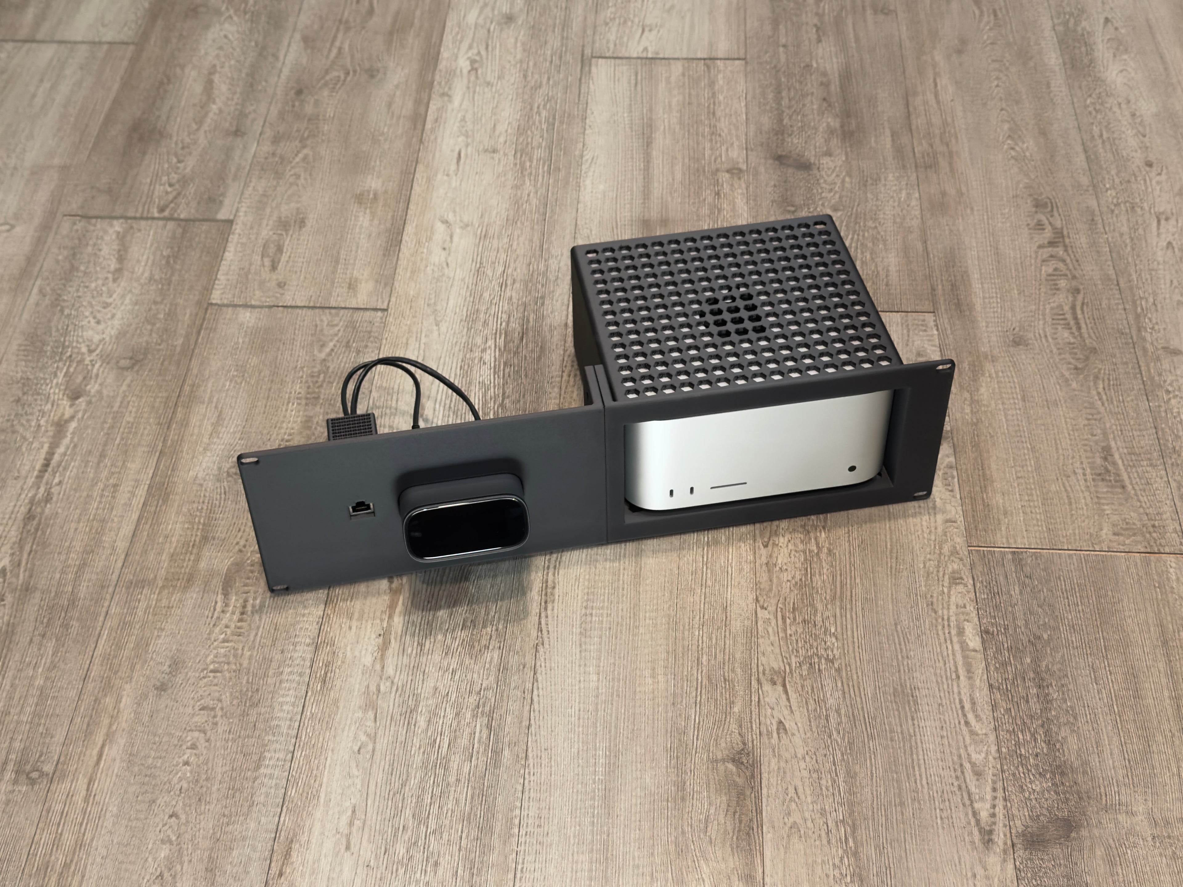 Mac Studio Rack Mount 3U with GL.iNet Comet Pro KVM Carbon Fiber Infused