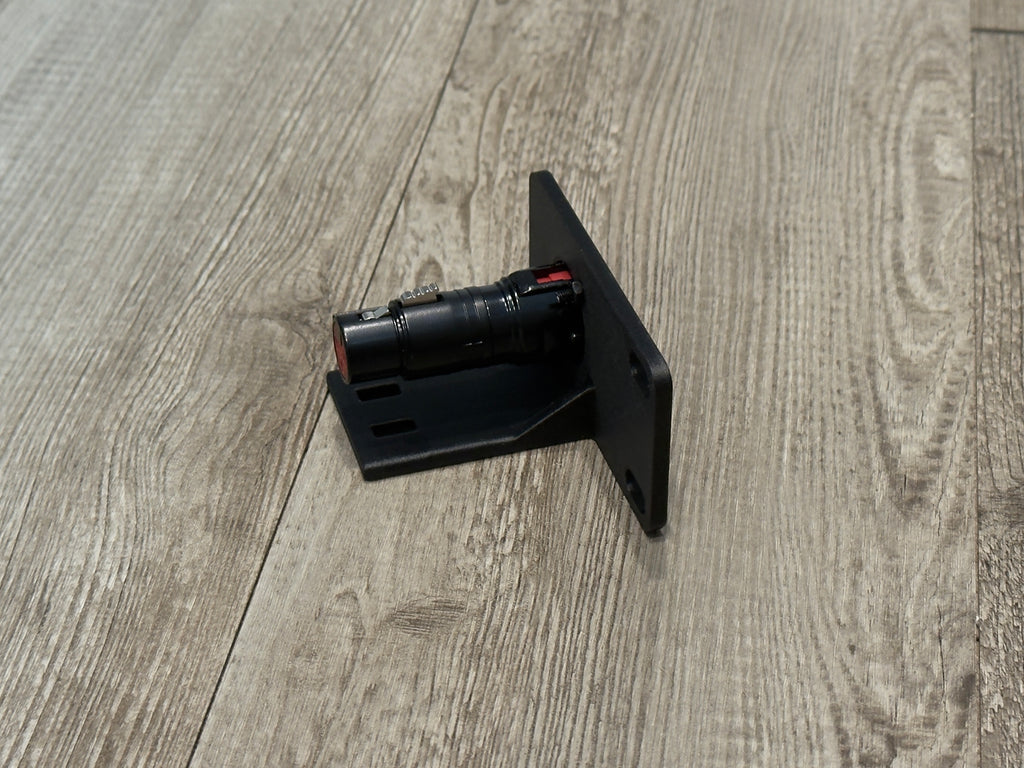 D-Type 1U Rack Mount 1 D-Series Connector with Cable Support