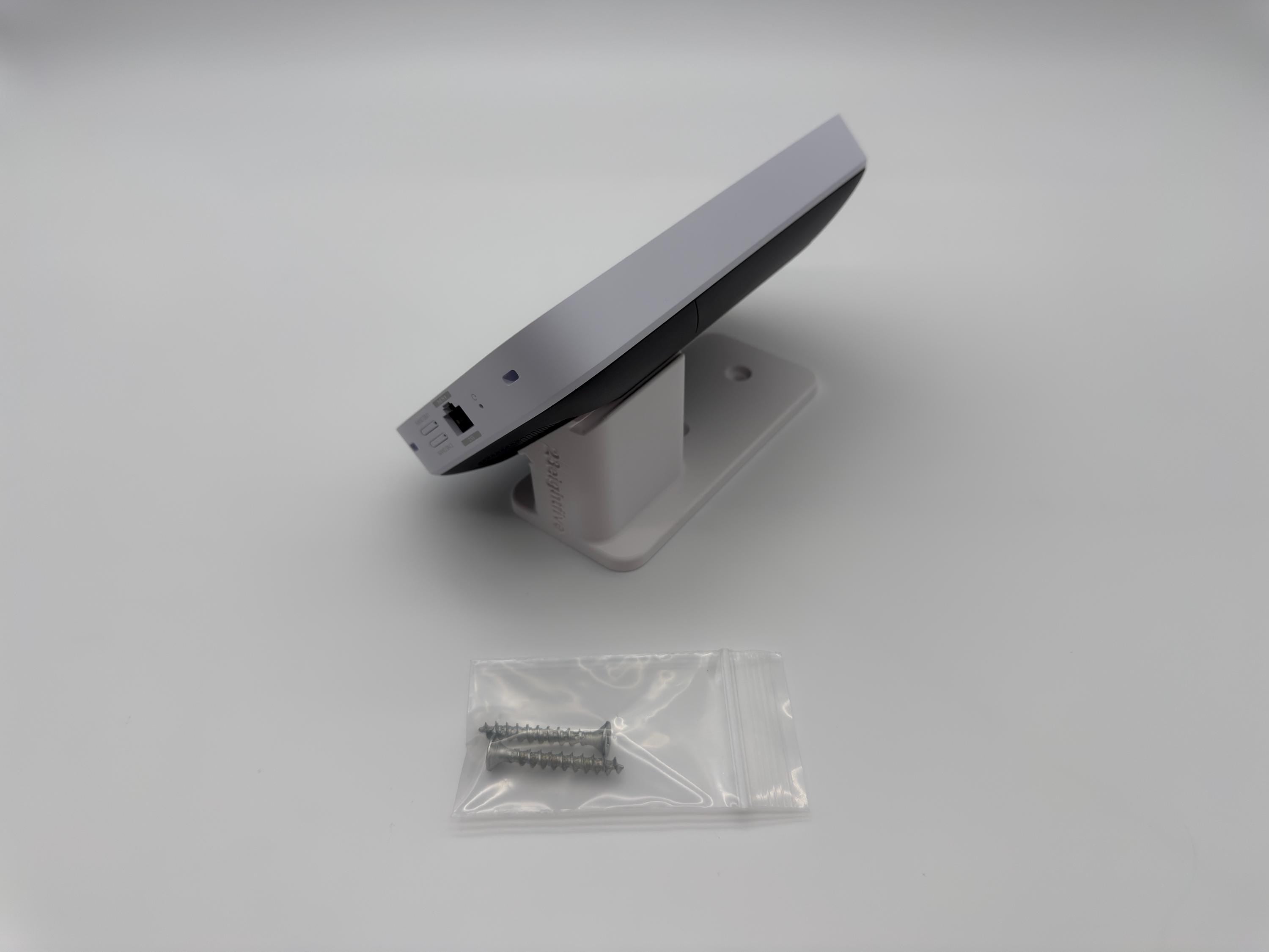 Ubiquiti Unifi 5G Max U5G-Max 45 Degree Wall Mount Bracket With Cable Management