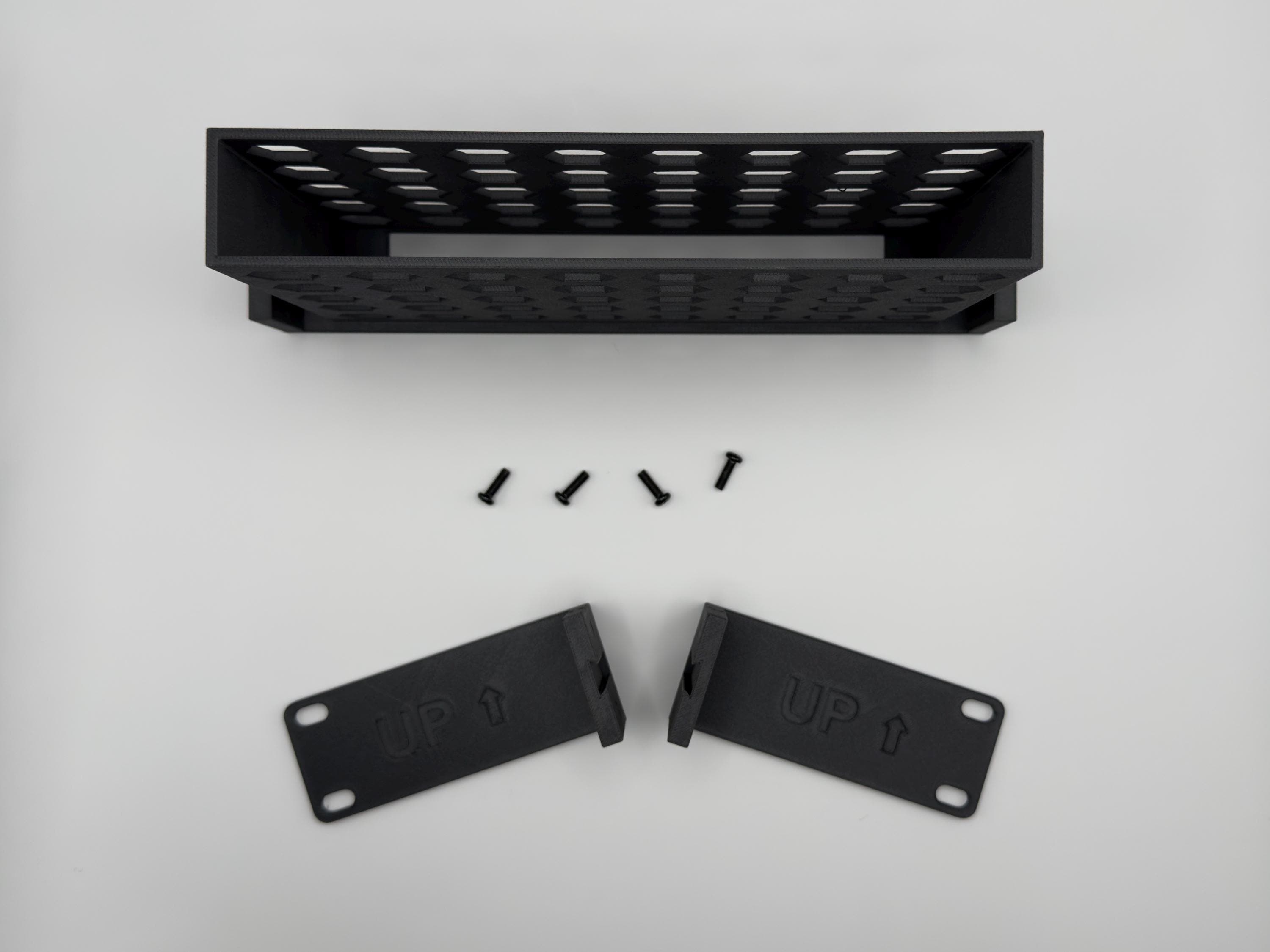 Ubiquiti Unifi Cloud Gateway Fiber 1U Carbon Fiber Infused Rack Mount UCG-Fiber