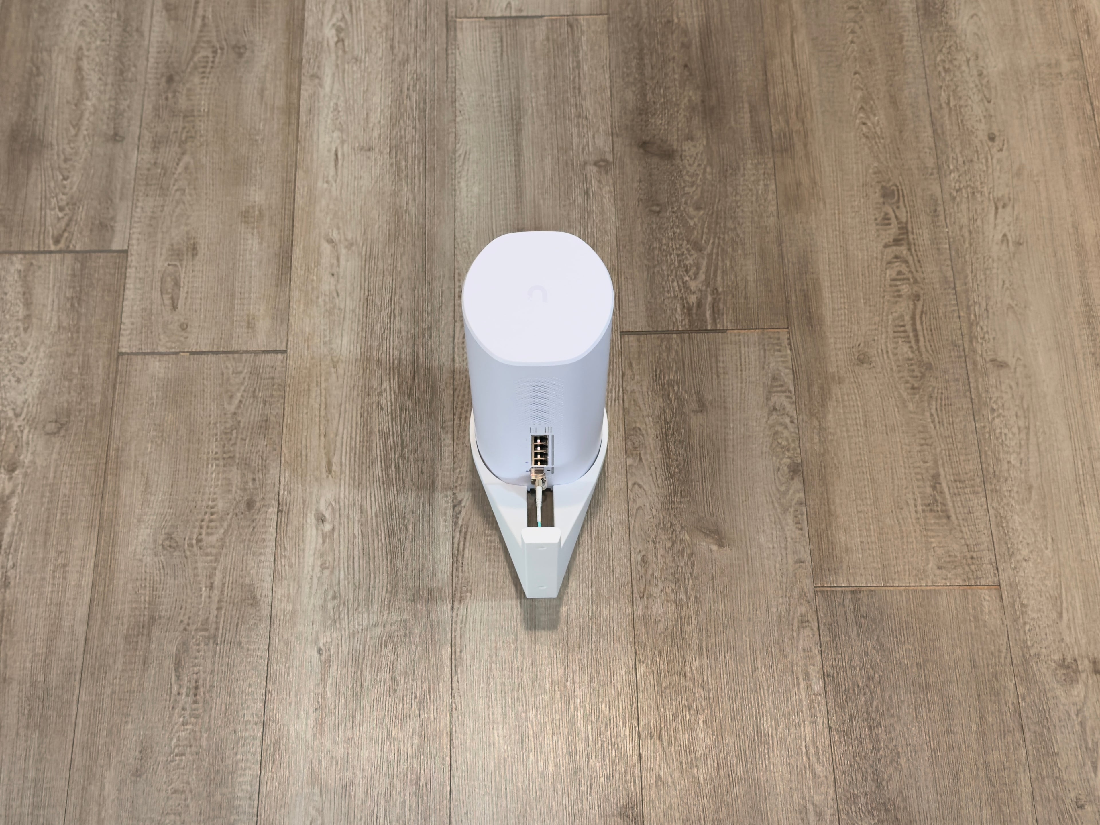 Ubiquiti Dream Router 5G Max Wall Mount Glass Fiber Infused UDR-5G-Max