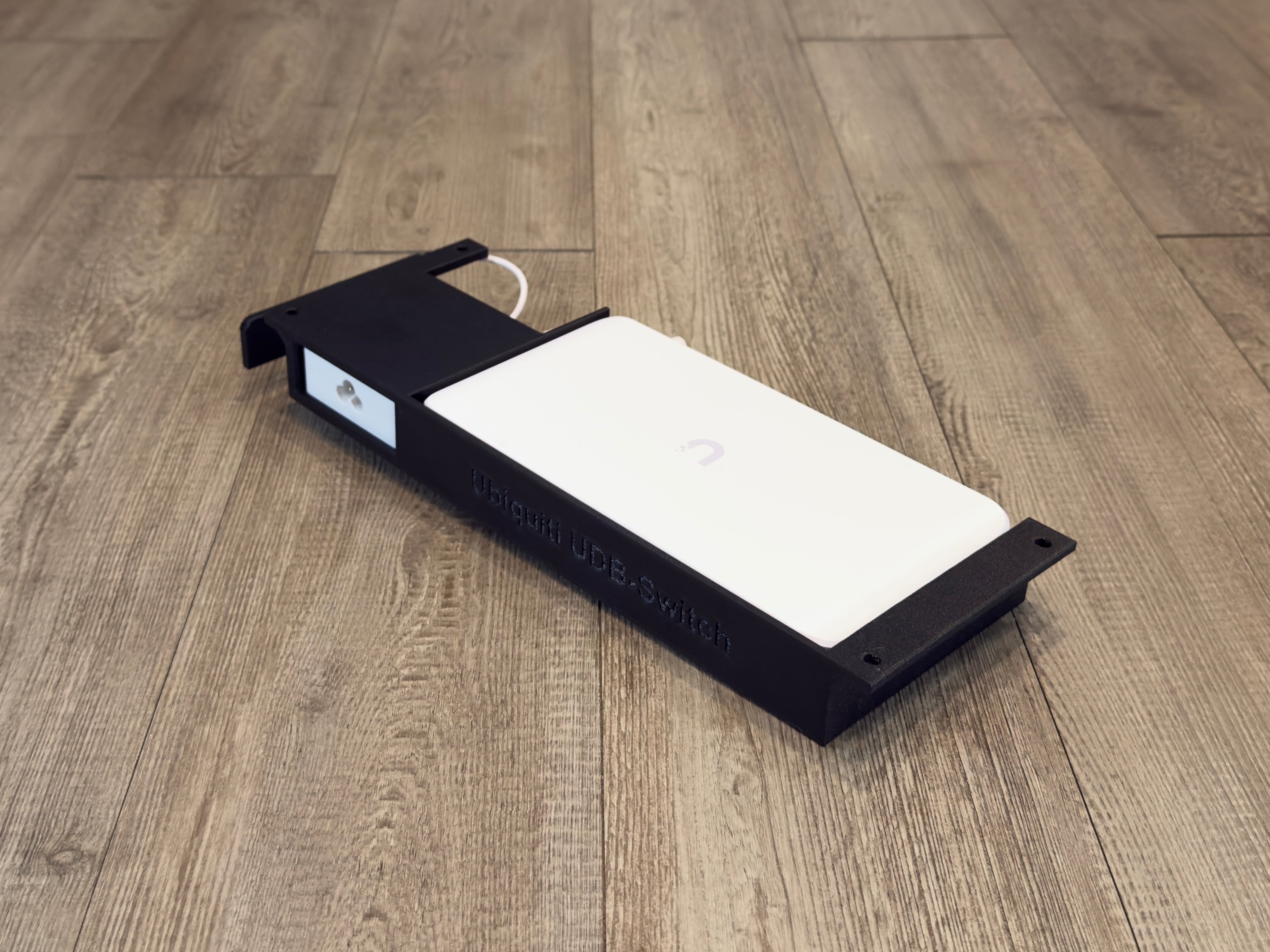 Ubiquiti Device Bridge Switch Under Desk and Wall Mount (UDB-Switch)