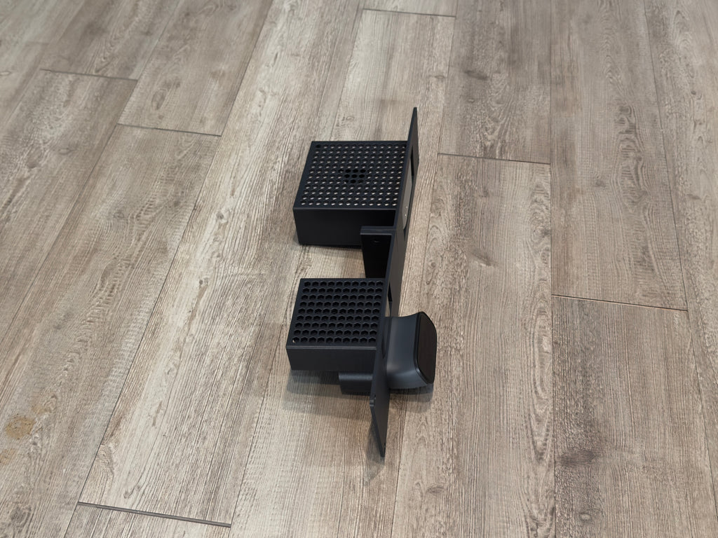 Apple M4 Mac Mini, Apple TV 4K & Comet Pro Carbon Fiber 2U Rack Mount