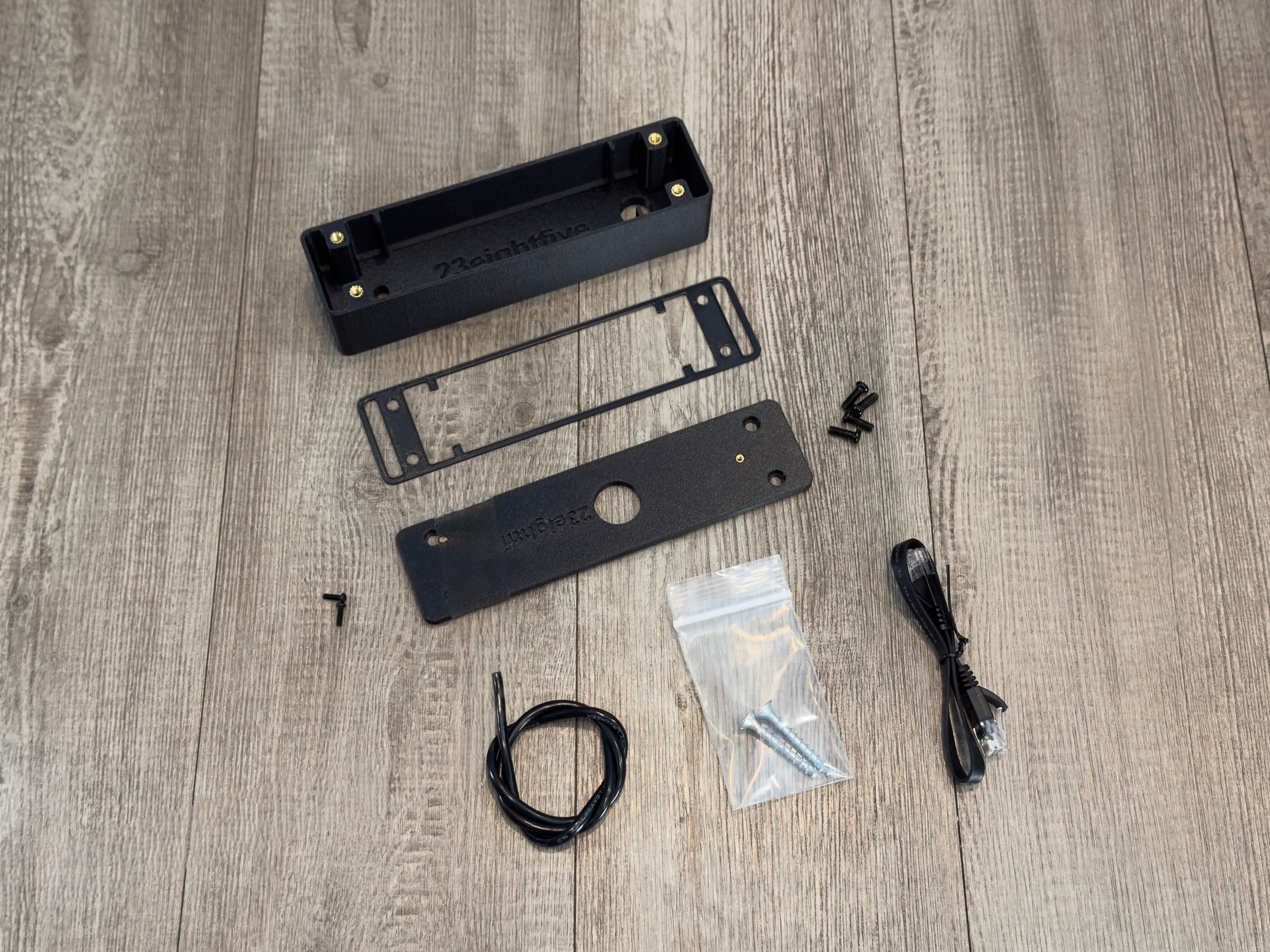 Ubiquiti G6 Entry PoE 2 Wire Retrofit Mount Kit