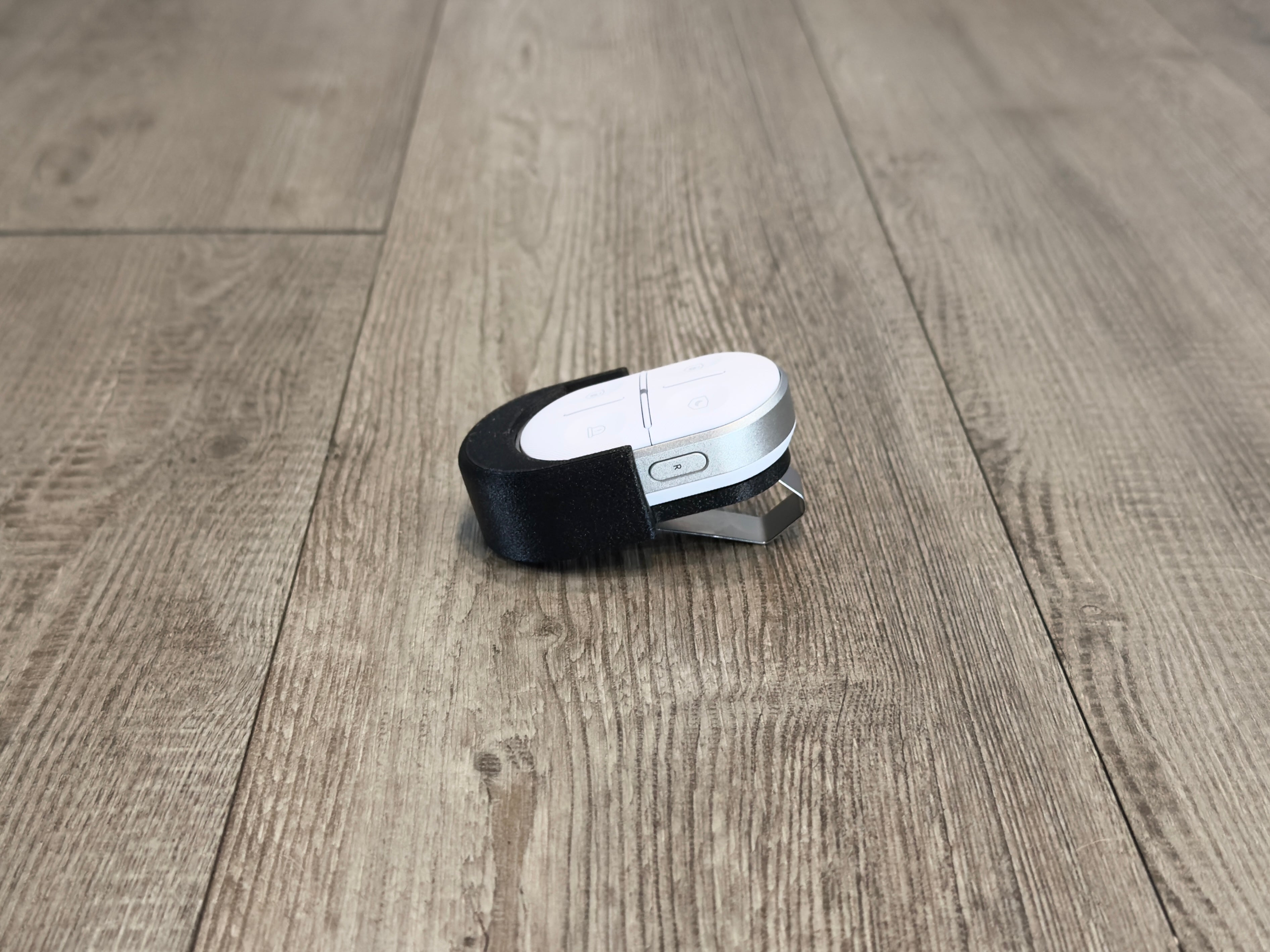 Ubiquiti Remote Control KeyFob Visor Clip