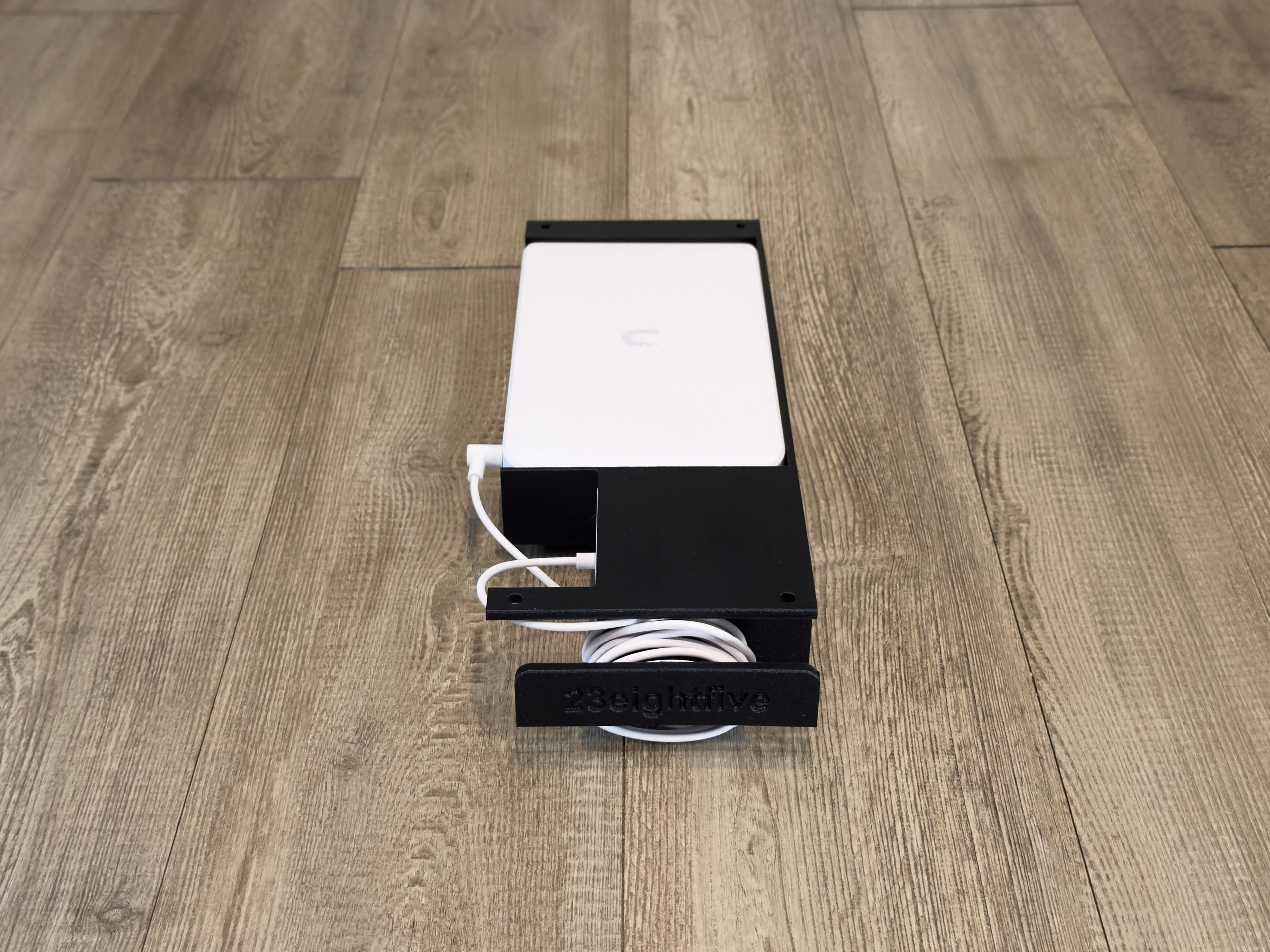Ubiquiti Device Bridge Switch Under Desk and Wall Mount (UDB-Switch)