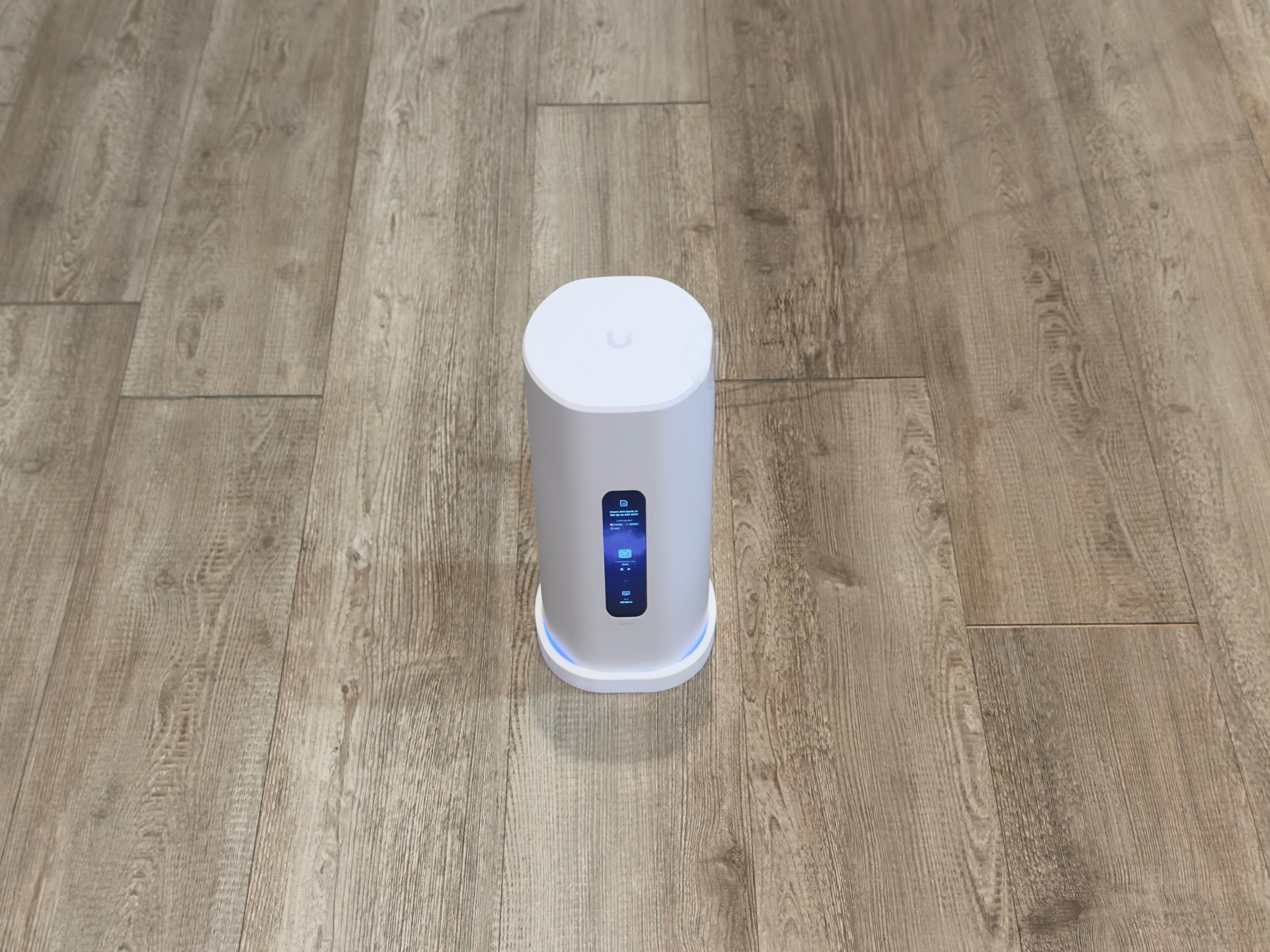 Ubiquiti Dream Router 5G Max Wall Mount Glass Fiber Infused UDR-5G-Max