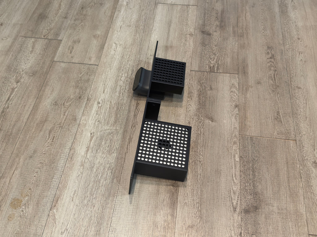 Apple M4 Mac Mini, Apple TV 4K & Comet Pro Carbon Fiber 2U Rack Mount