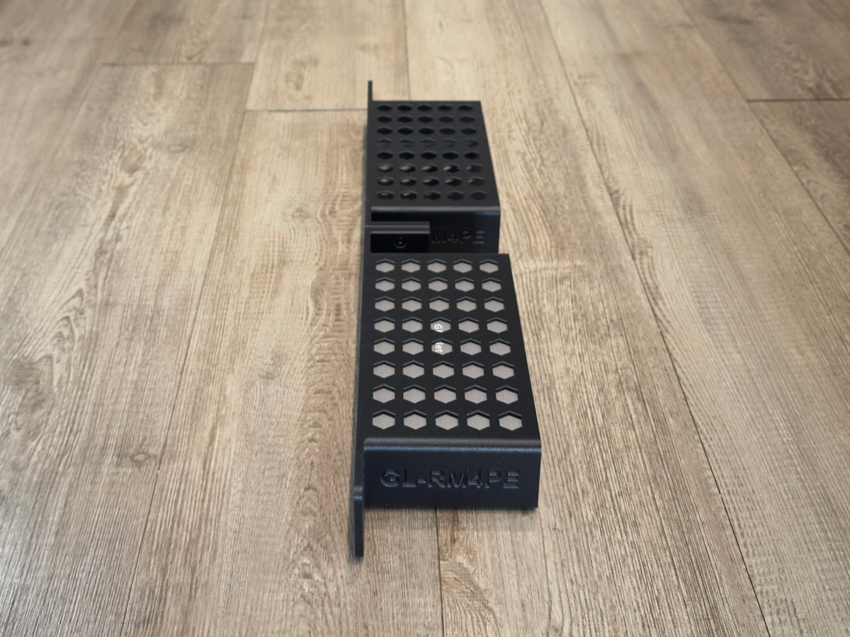 GL.iNET Comet X Dual 1U Rack Mount Carbon Fiber (gl-rm4pe)