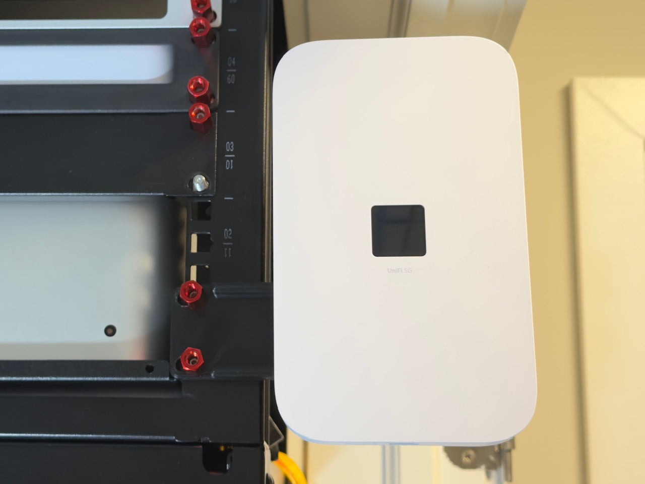 Ubiquiti Unifi 5G Max U5G-Max 1U Rack Mount Bracket (Left/Right)